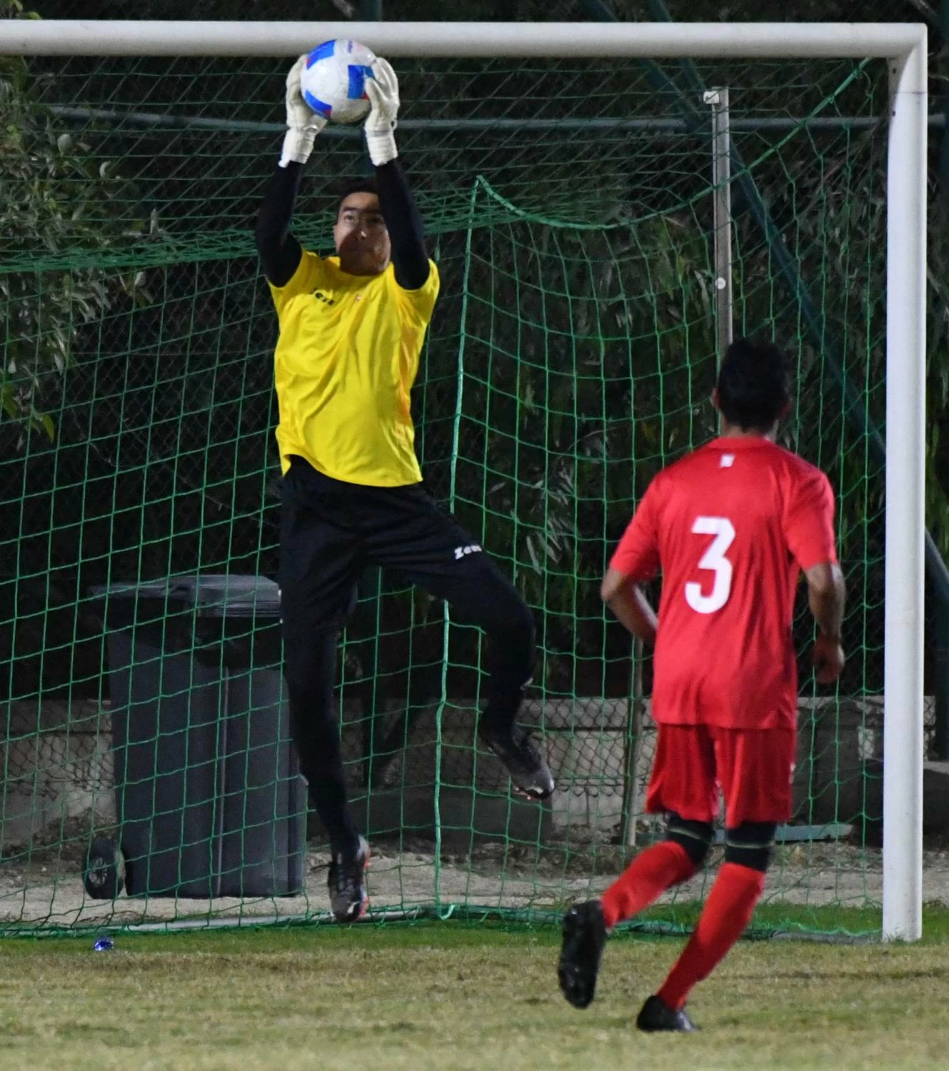 بابكو إنرجيز والكهرماء في مواجهة تحديد المسار في دوري الشركات الكروي