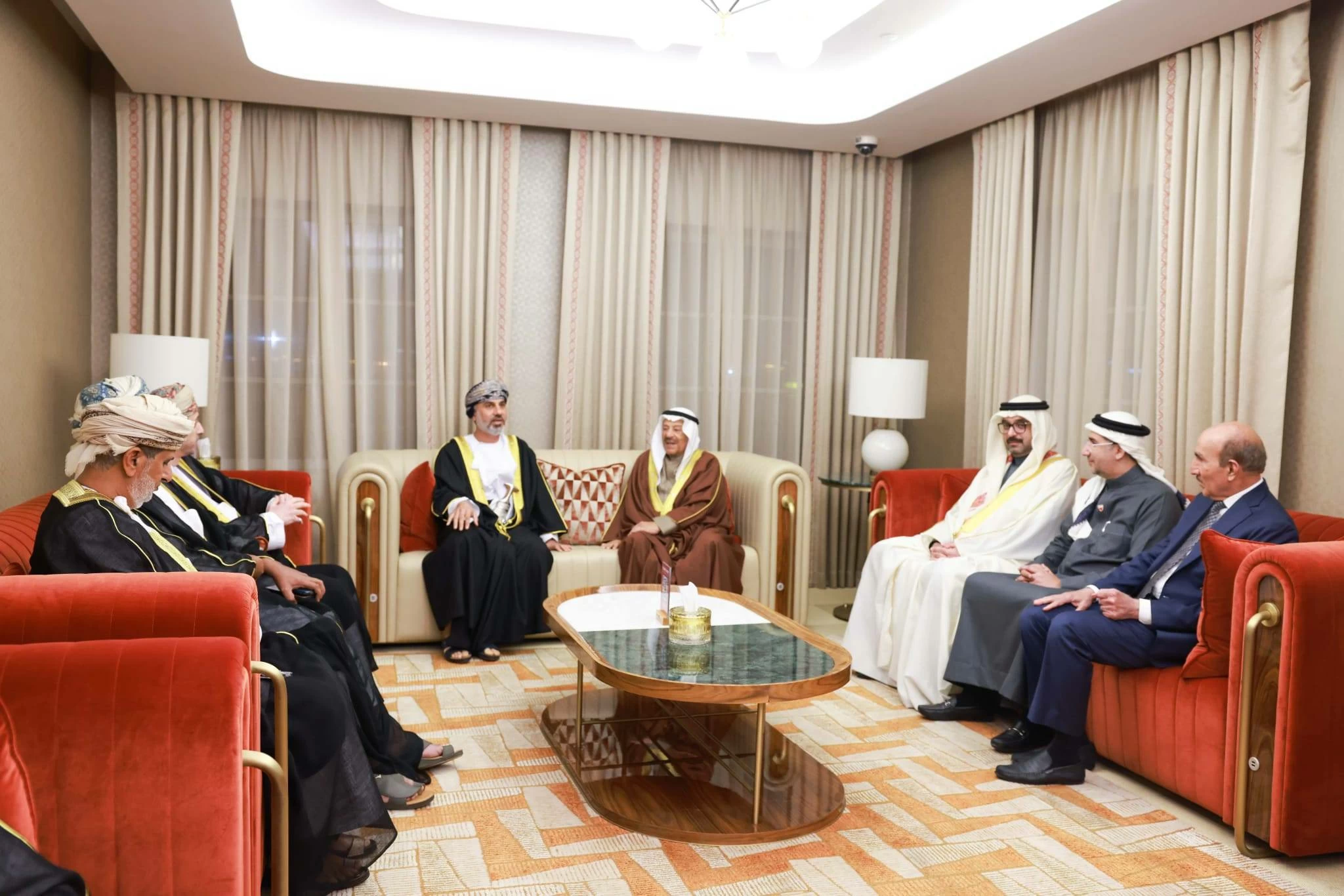 رئيس مجلس الشورى العُماني يصل البحرين للمشاركة في أعمال الجمعية البرلمانية الآسيوية