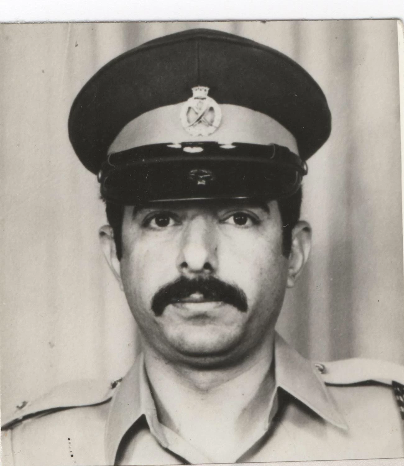 الراحل اللواء المتقاعد سلطان السليطي نموذج في الانضباط والعطاء