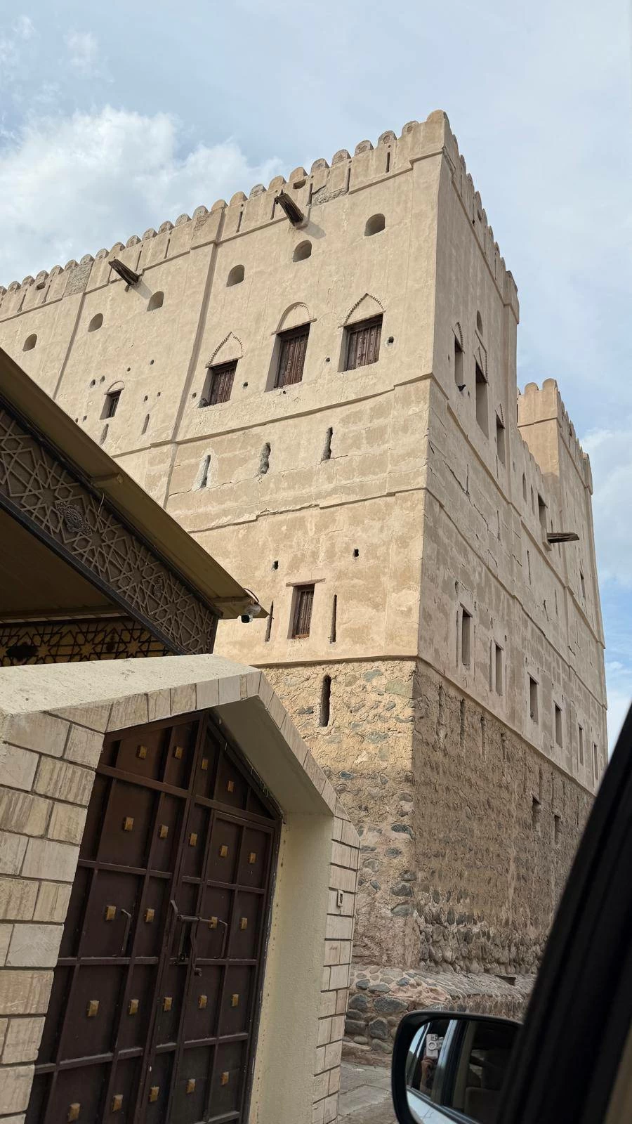 شمال الباطنة... جوهرة عمانية شاهدة على عناق الجبل وزرقة البحر