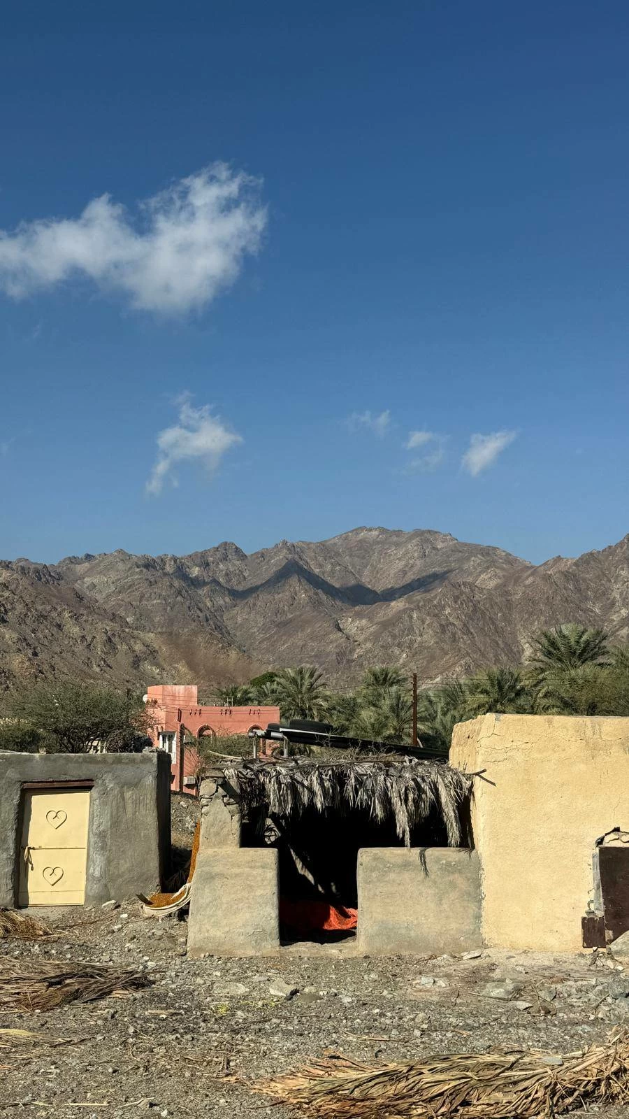 شمال الباطنة... جوهرة عمانية شاهدة على عناق الجبل وزرقة البحر