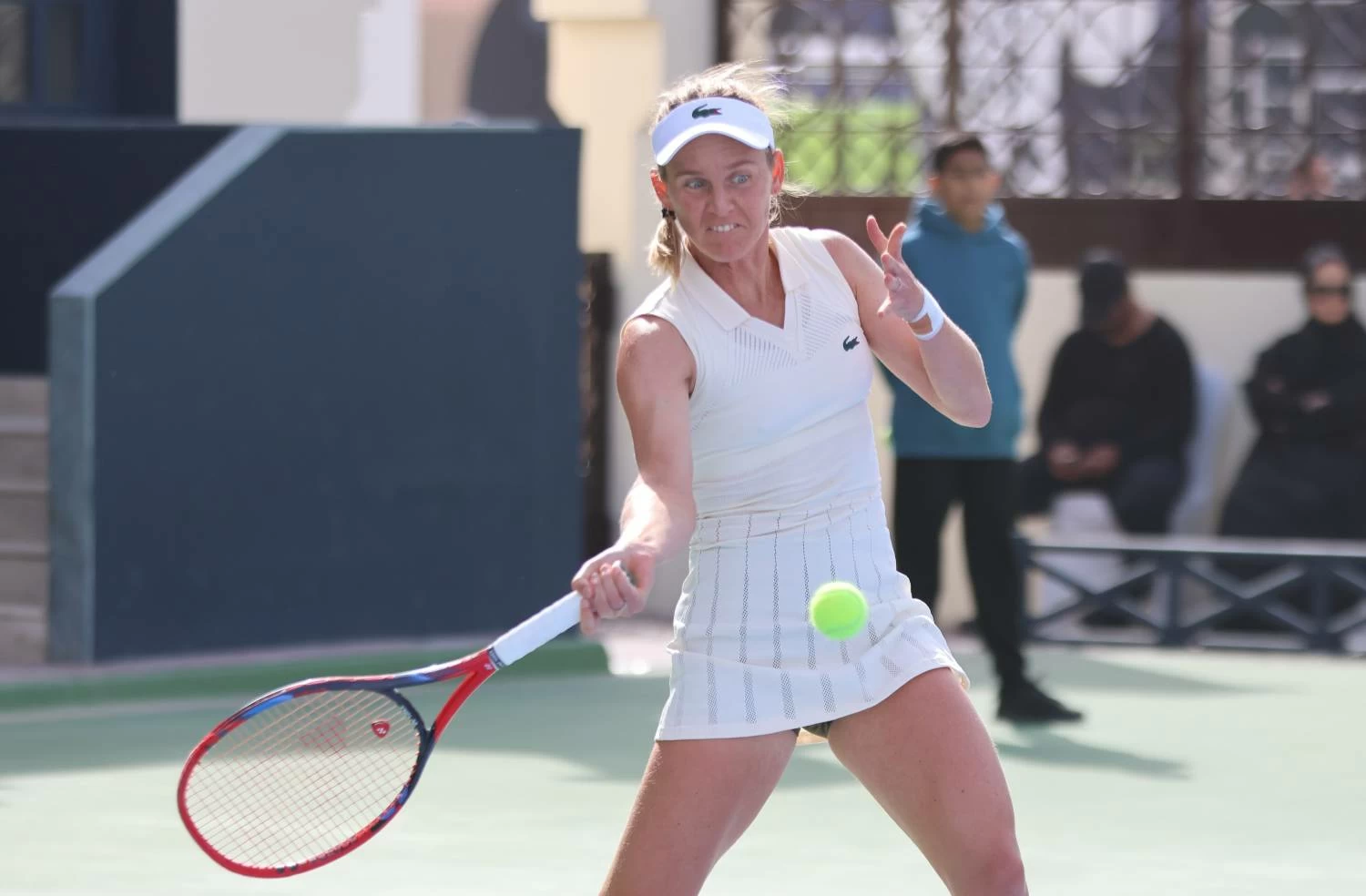 الروسية كورنيفا تتوّج بلقب بطولة المنامة المفتوحة الأولى للتنس للسيدات