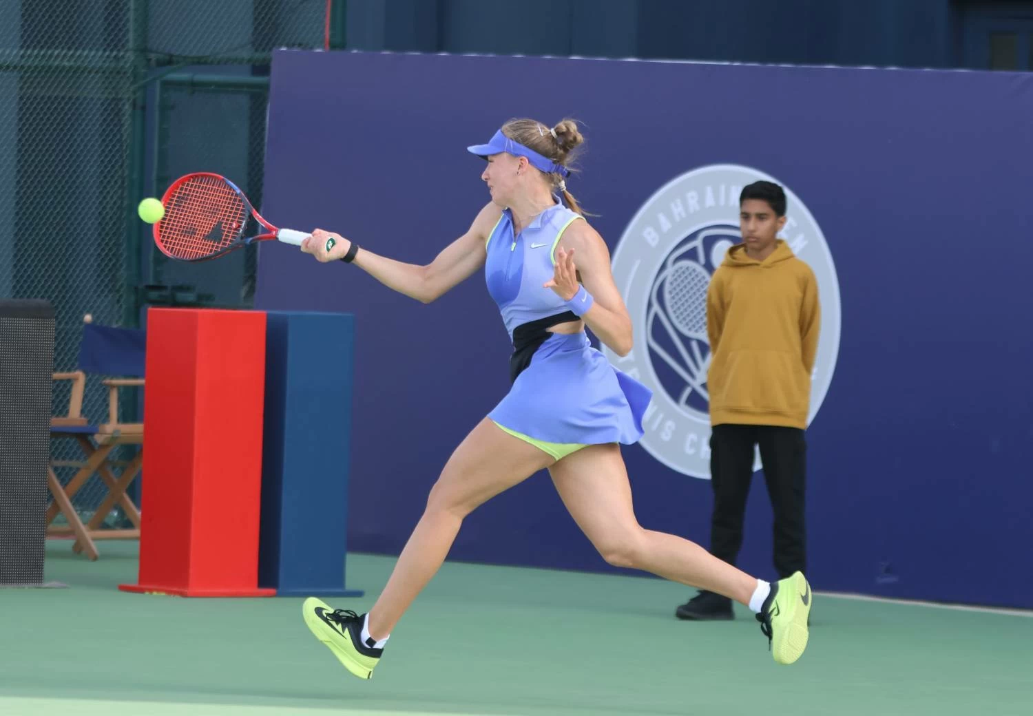 الروسية كورنيفا تتوّج بلقب بطولة المنامة المفتوحة الأولى للتنس للسيدات