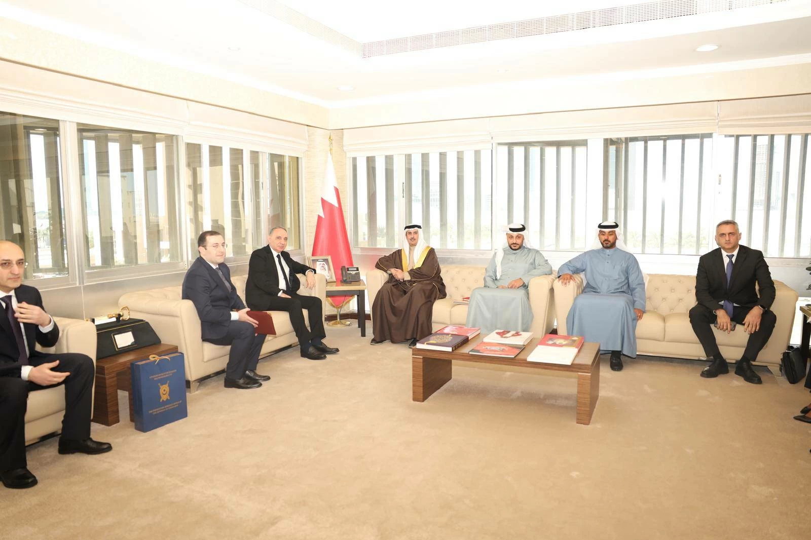 وزير العدل يستقبل النائب العام الأذربيجاني