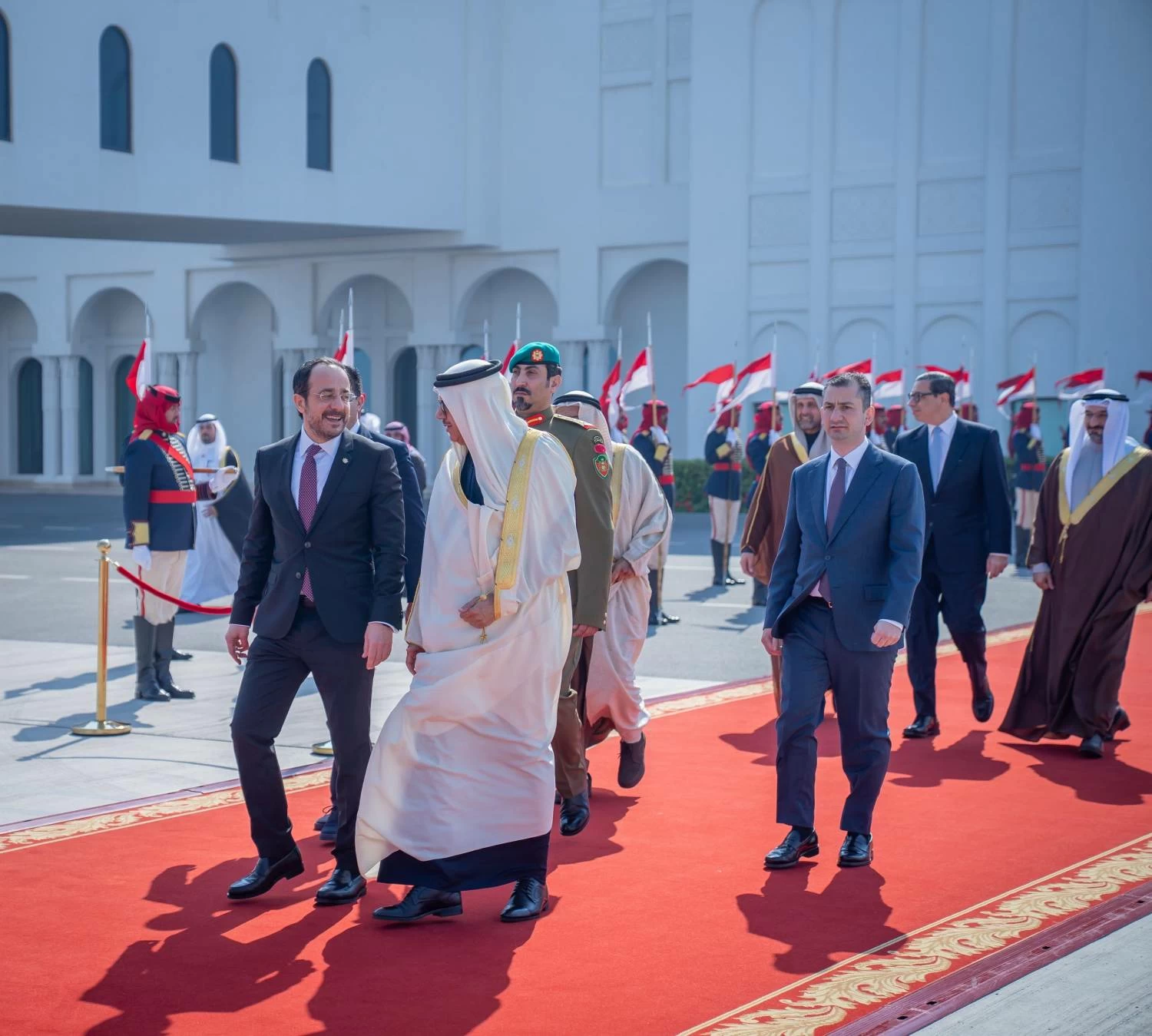 رئيس جمهورية قبرص نيكوس خريستودوليدس يغادر البلاد 