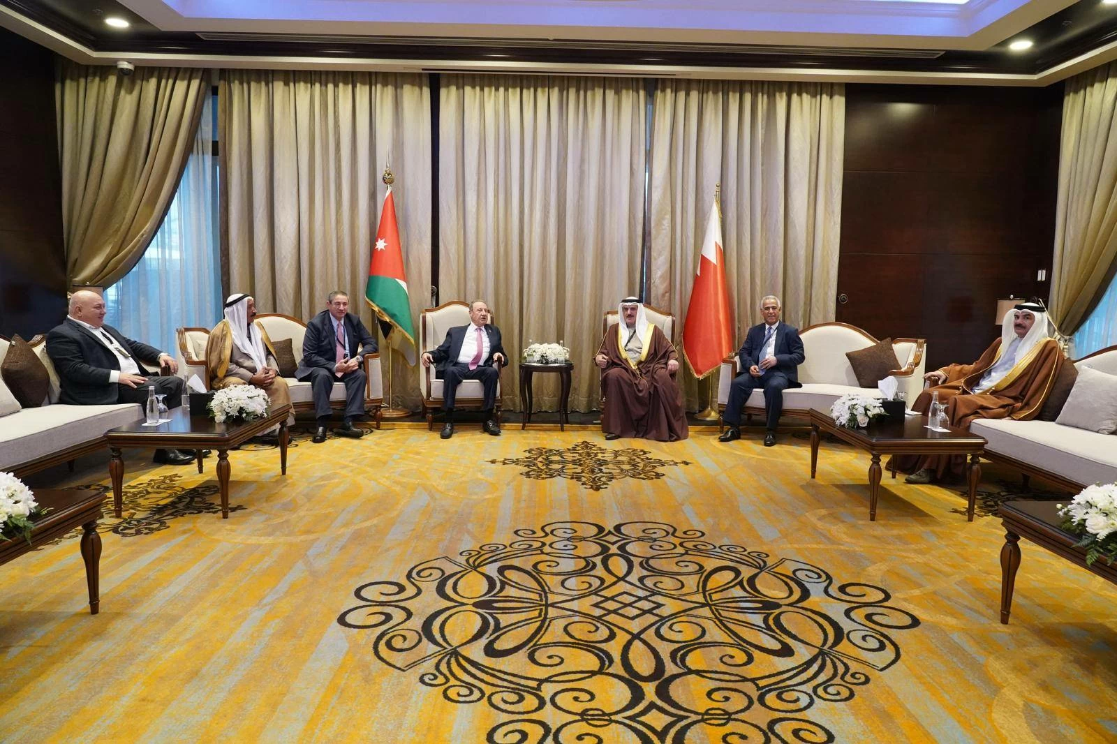 رئيس مجلس النواب يستقبل نائب رئيس مجلس النواب الأردني