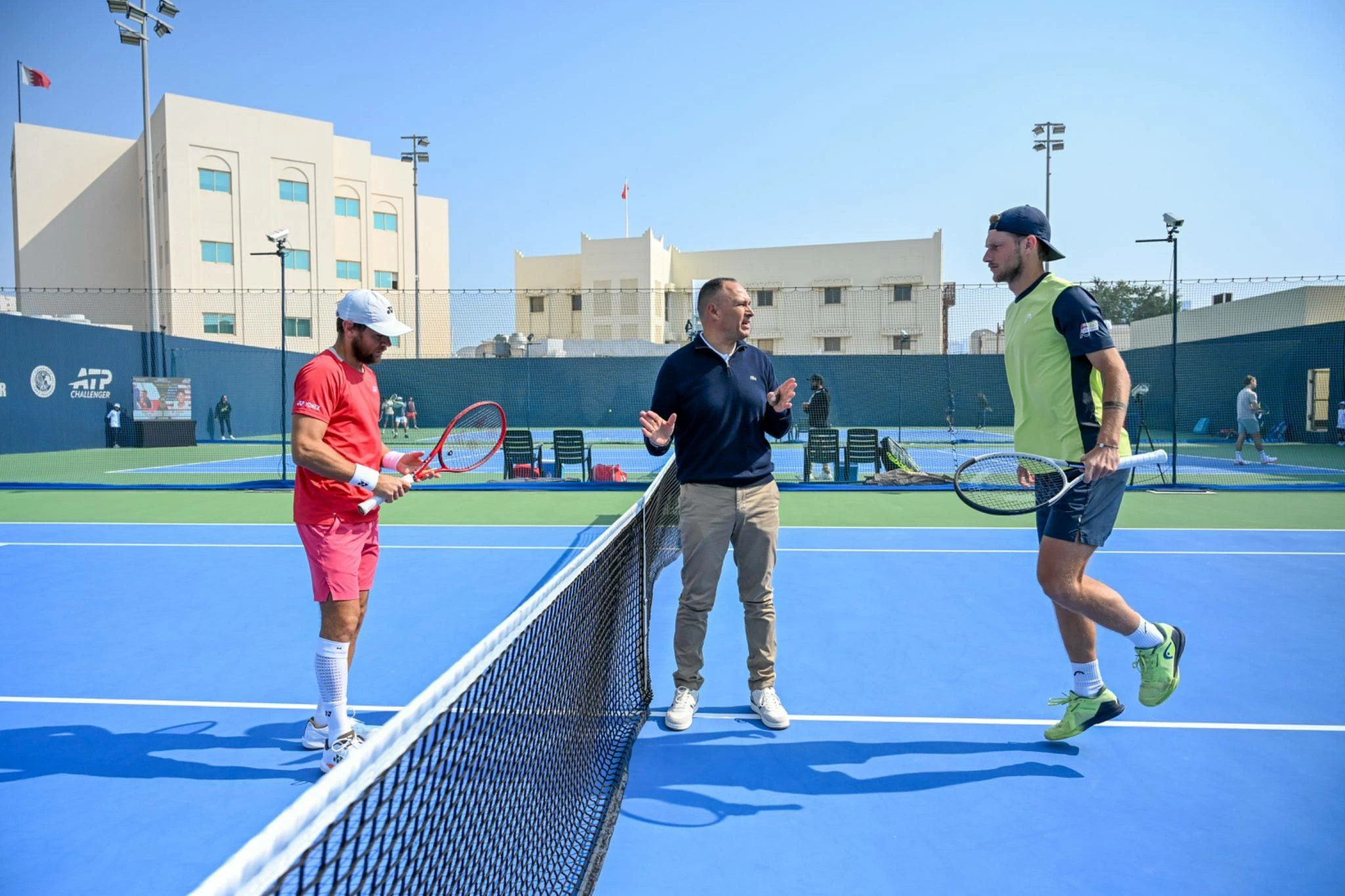 انطلاقة قوية ومباريات مثيرة في بطولة البحرين المفتوحة ATP تشالنجر للتنس