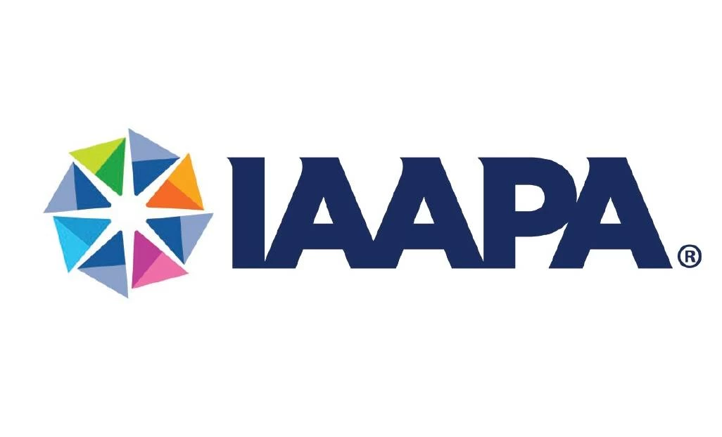 الرئيس التنفيذي لشركة عقارات السيف يبحث تعزيز التعاون مع "IAAPA" العالمية