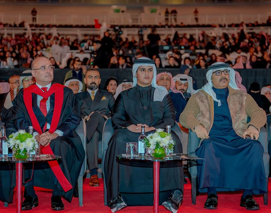 جامعة البحرين للتكنولوجيا تحتفل بتخريج الفوج الحادي والعشرين في حفل مهيب