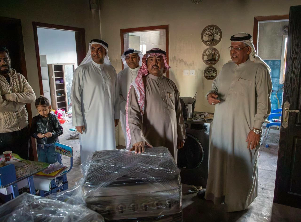 &laquo;الملكية للأعمال الإنسانية&raquo; تتفقد موقع قرية عراد التراثية المتضرر من الحريق