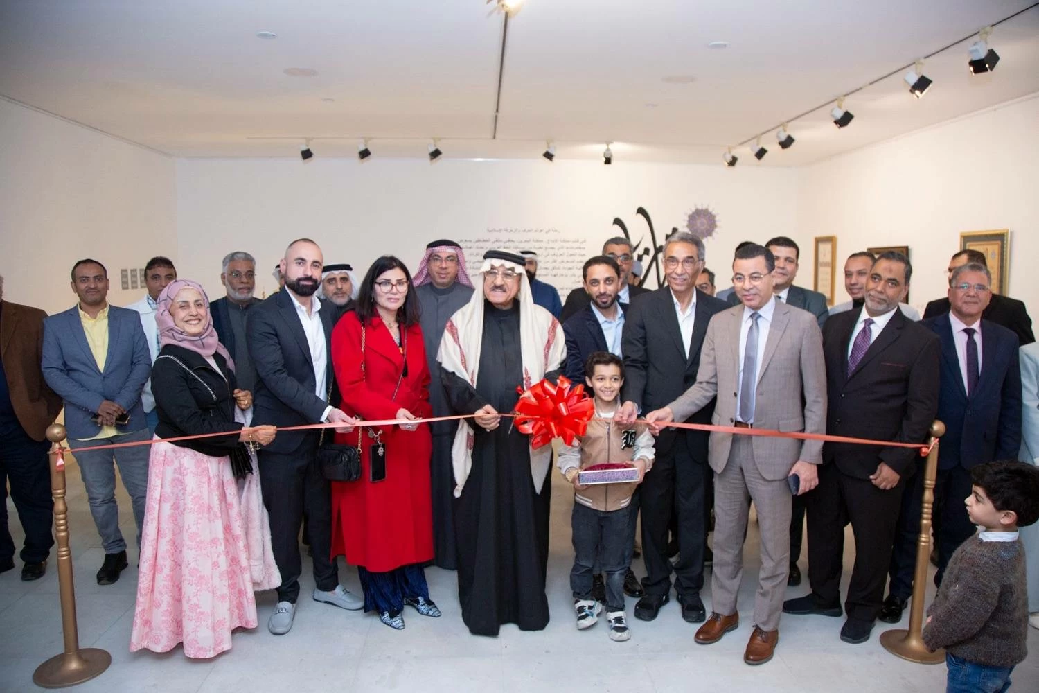 &laquo;مقامات&raquo; يستعرض ثراء المدارس الخطية في البحرين