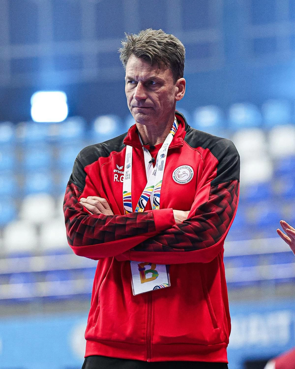 هيدين: التركيز الدفاعي وتألق عبدالحسين سر التأهل.. ونتطلع لمواصلة الأداء القوي في النهائي 