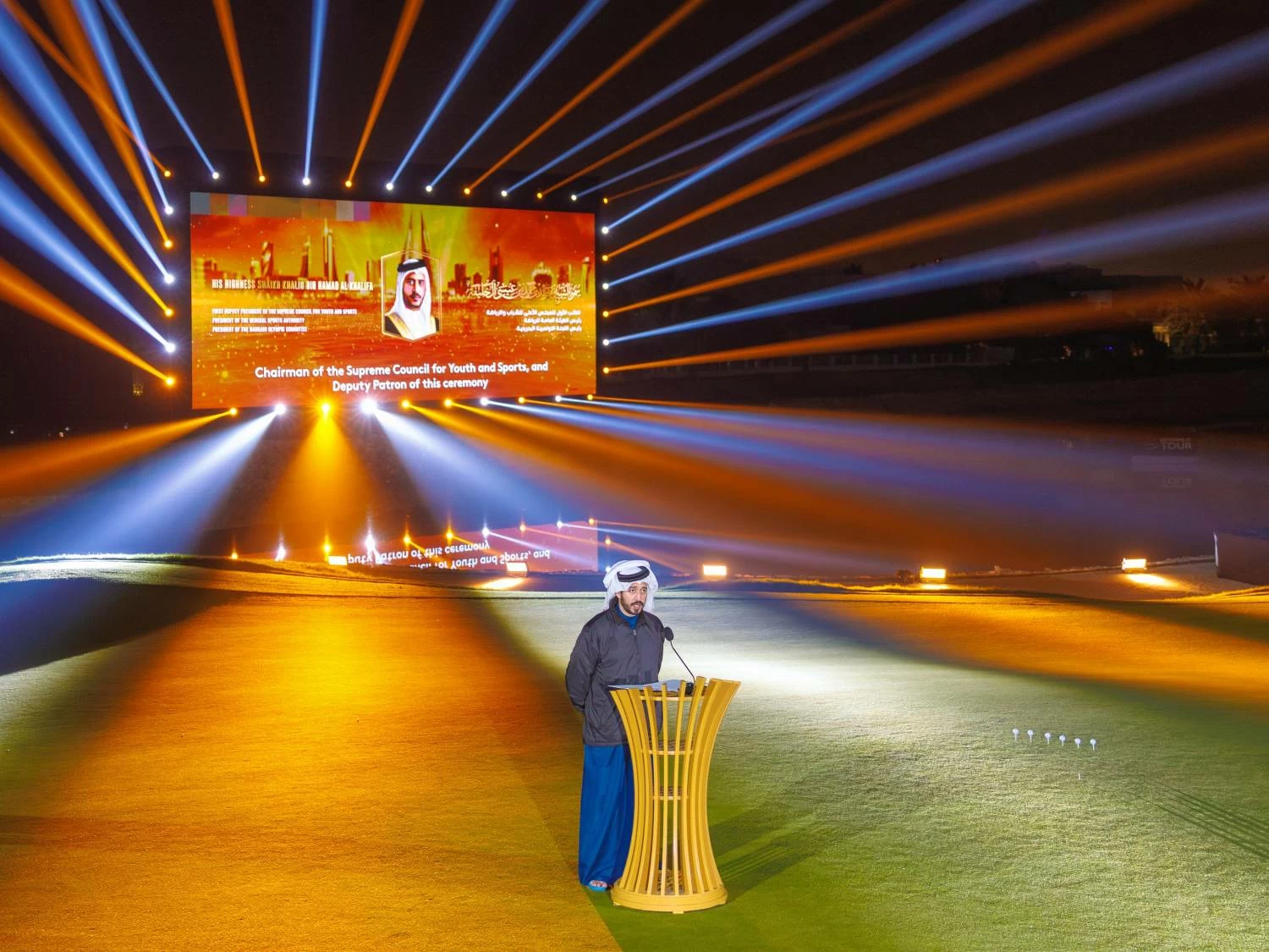 الملك ينيب&nbsp;ناصر بن حمد&nbsp;لحضور حفل افتتاح بطولة بابكو إنرجيز البحرين للجولف