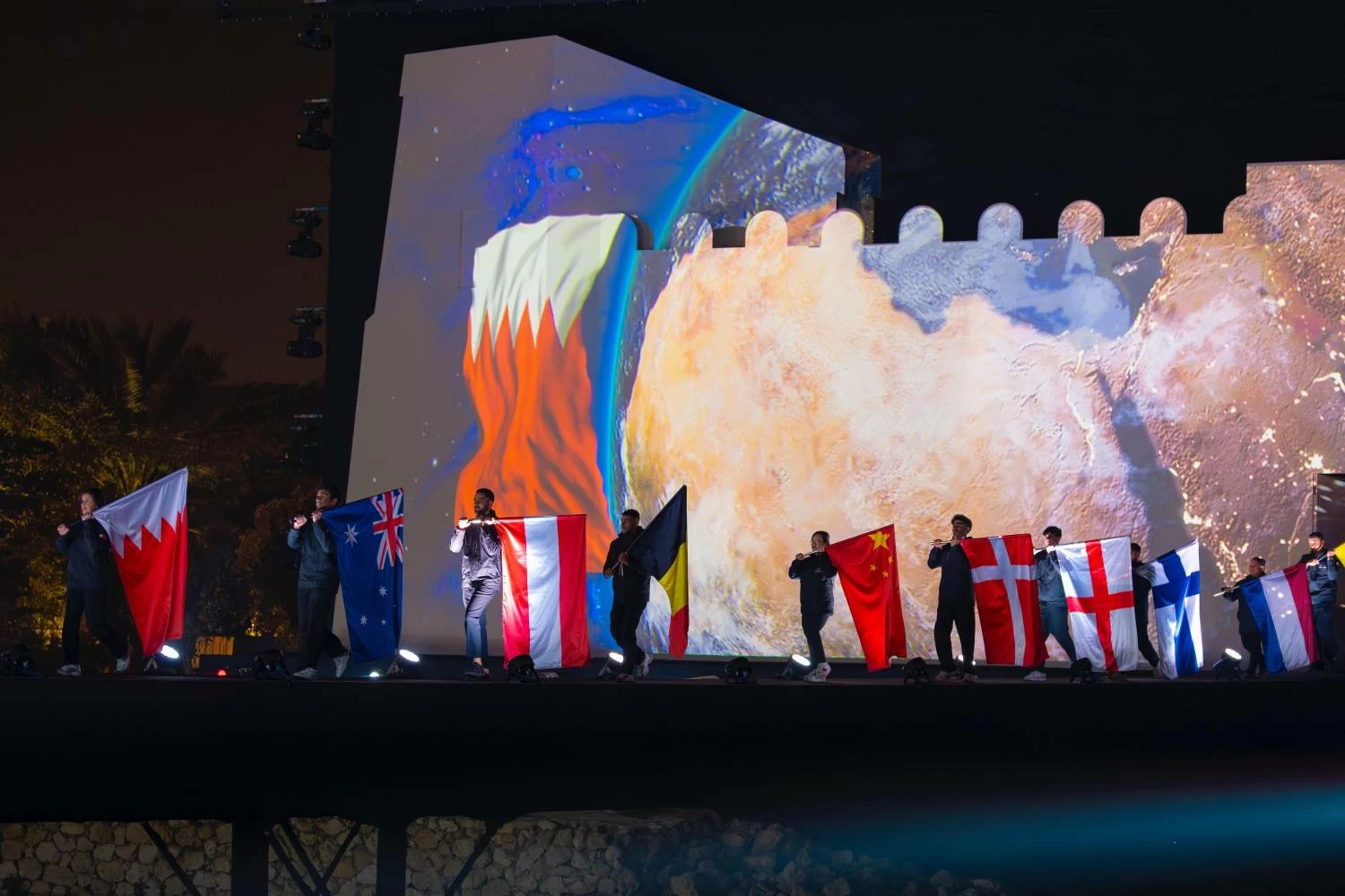 الملك ينيب&nbsp;ناصر بن حمد&nbsp;لحضور حفل افتتاح بطولة بابكو إنرجيز البحرين للجولف