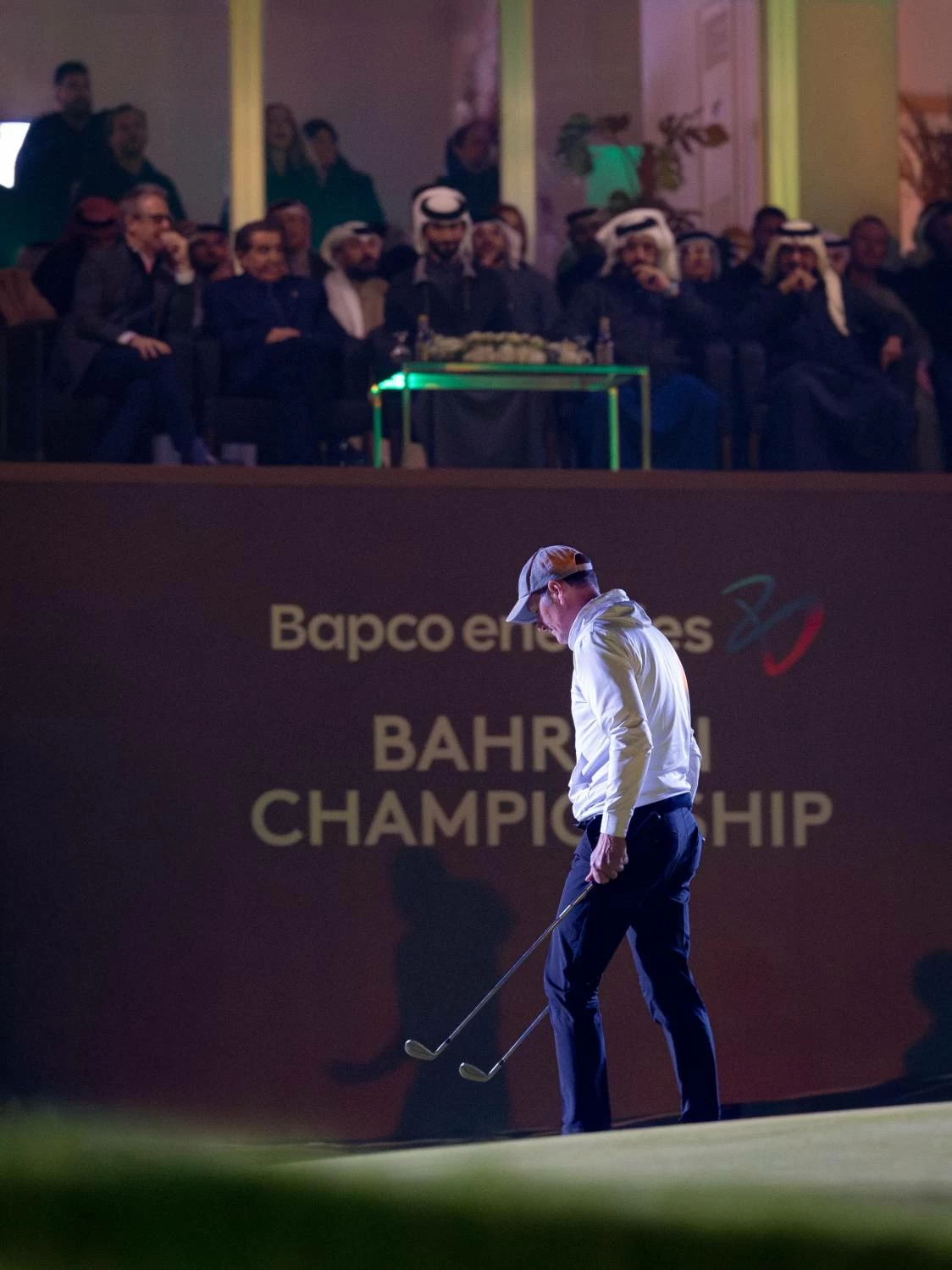 الملك ينيب&nbsp;ناصر بن حمد&nbsp;لحضور حفل افتتاح بطولة بابكو إنرجيز البحرين للجولف