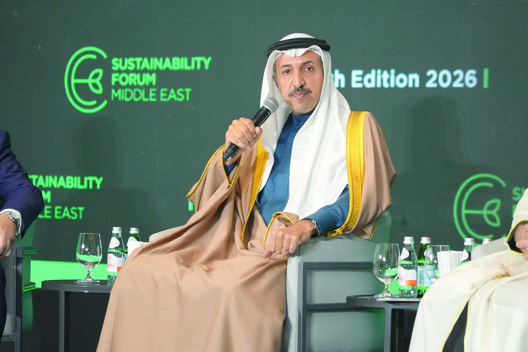 وزير المواصلات: توفير دقيقتين فقط من وقت الطيران سنوياً يوفر 80 مليون كيلوغرام من الوقود 