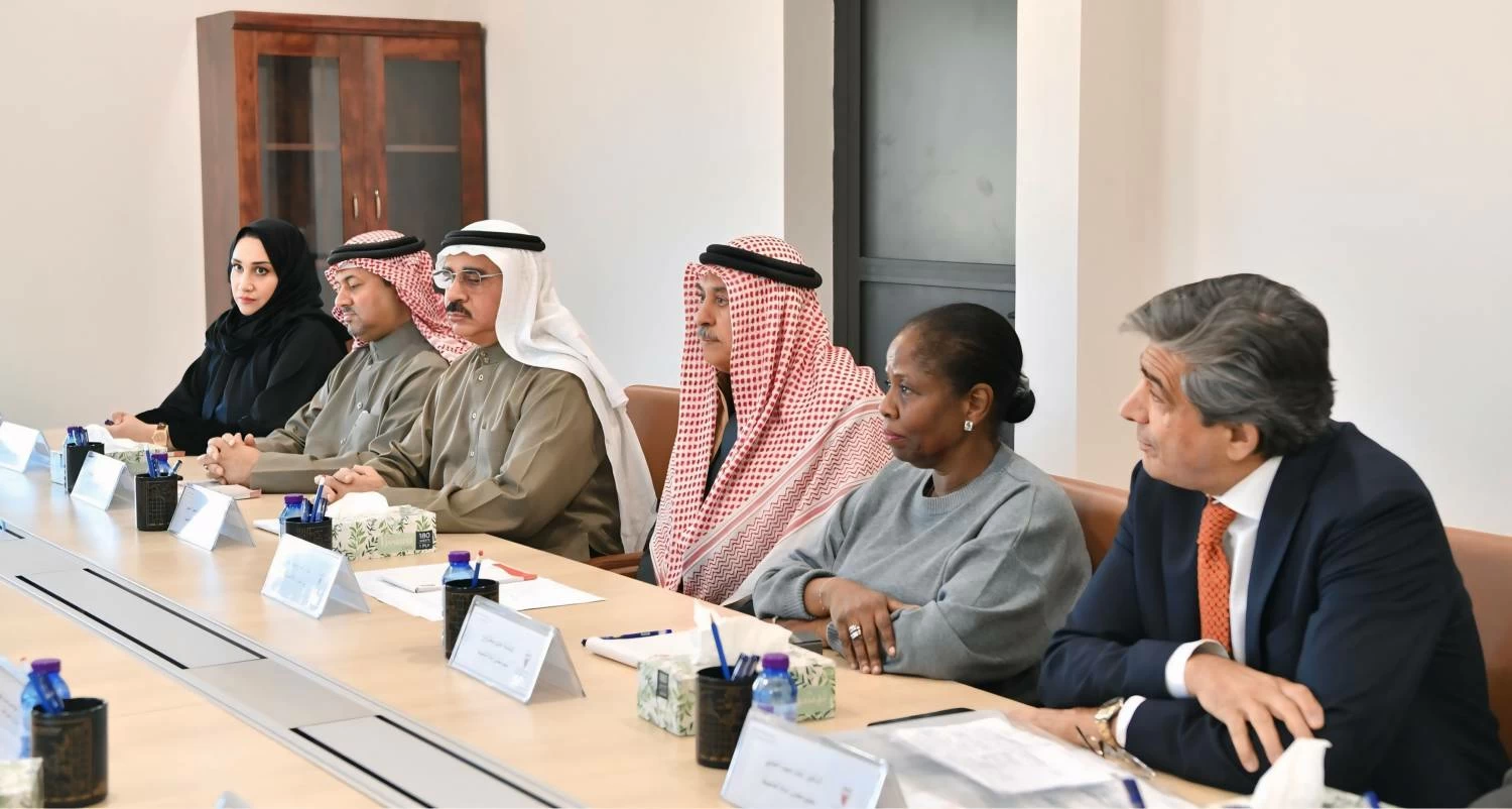 وزير البلديات يزور المقر الجديد لمجلس أمانة العاصمة ويبحث المشاريع الخدمية