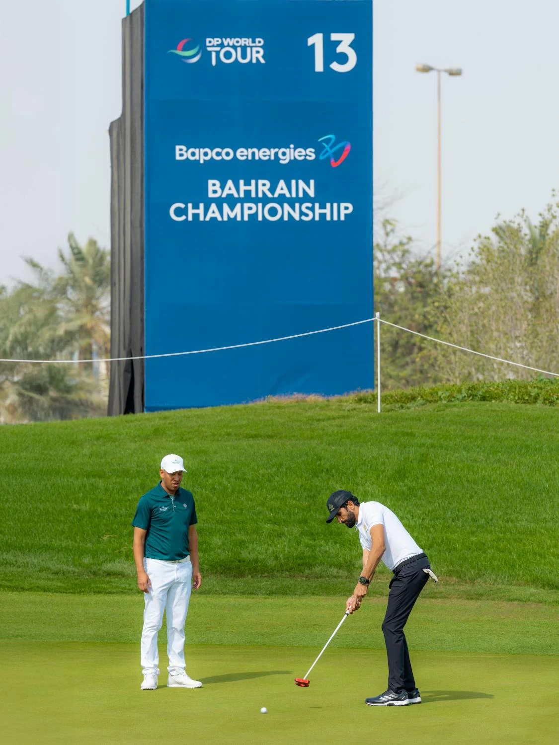 ناصر بن حمد يشارك في فئة المحترفين والهواة (PRO-AM) ضمن بطولة بابكو إنرجيز البحرين للجولف