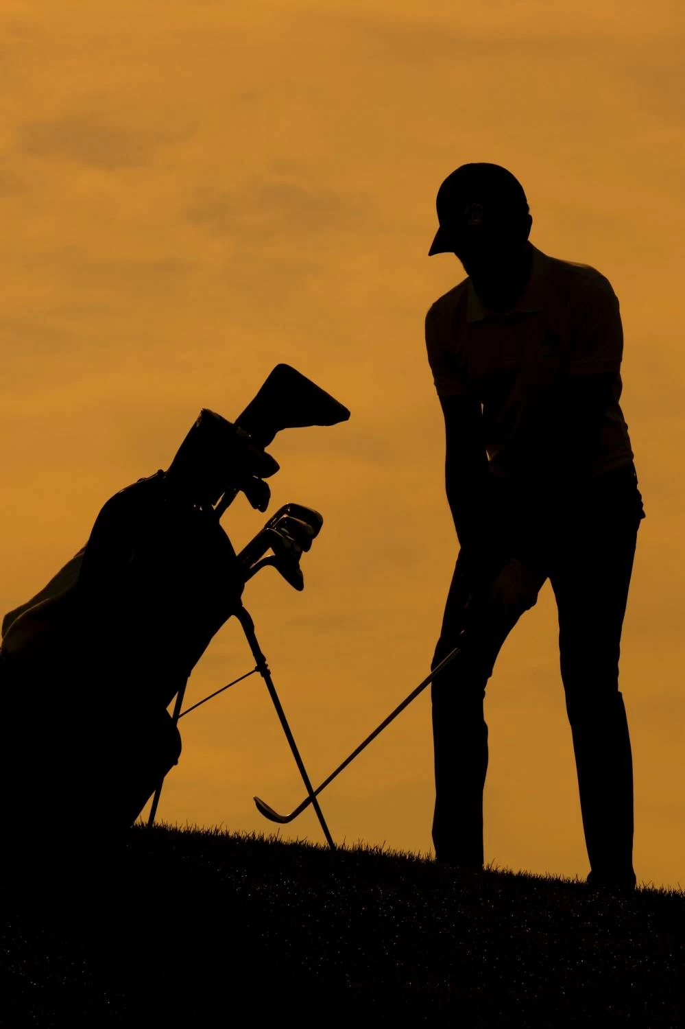 ناصر بن حمد يشارك في فئة المحترفين والهواة (PRO-AM) ضمن بطولة بابكو إنرجيز البحرين للجولف