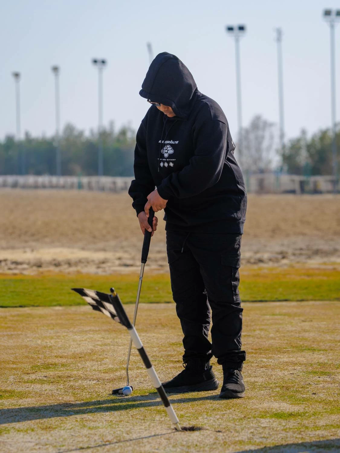 مركز الفروسية العلاجي وأكاديمية ناصر بن حمد للجولف ينظمان فعالية تدريبية وترفيهية لأطفال التوحد