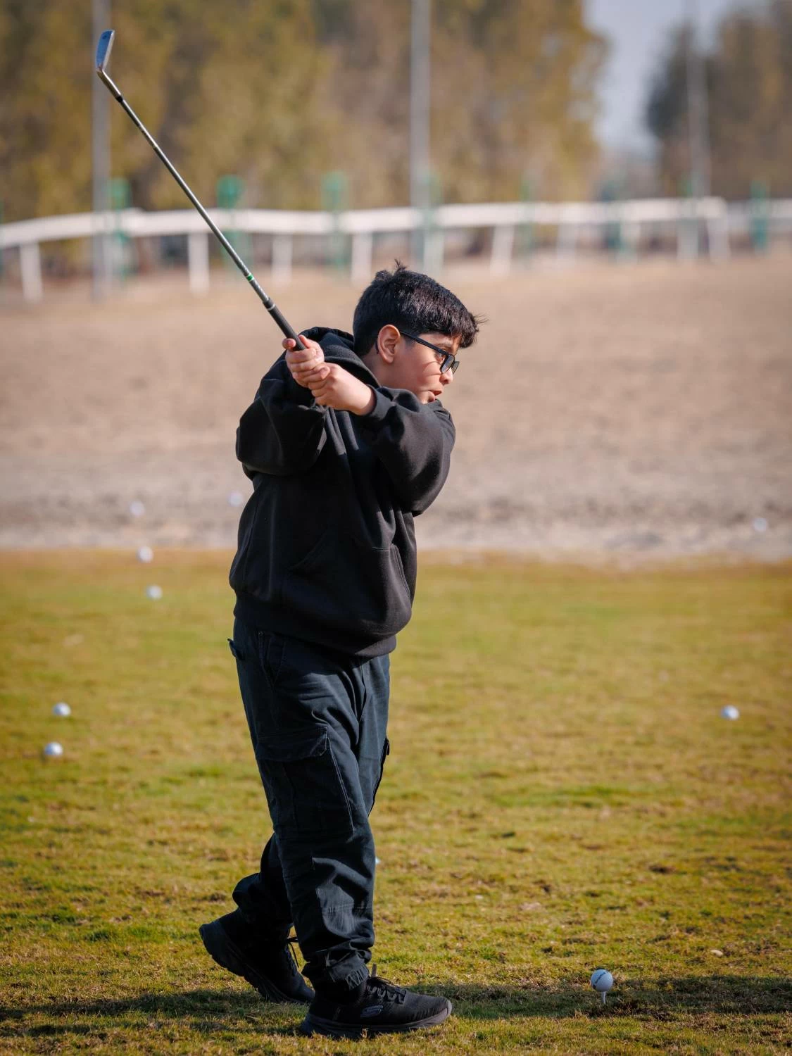 مركز الفروسية العلاجي وأكاديمية ناصر بن حمد للجولف ينظمان فعالية تدريبية وترفيهية لأطفال التوحد