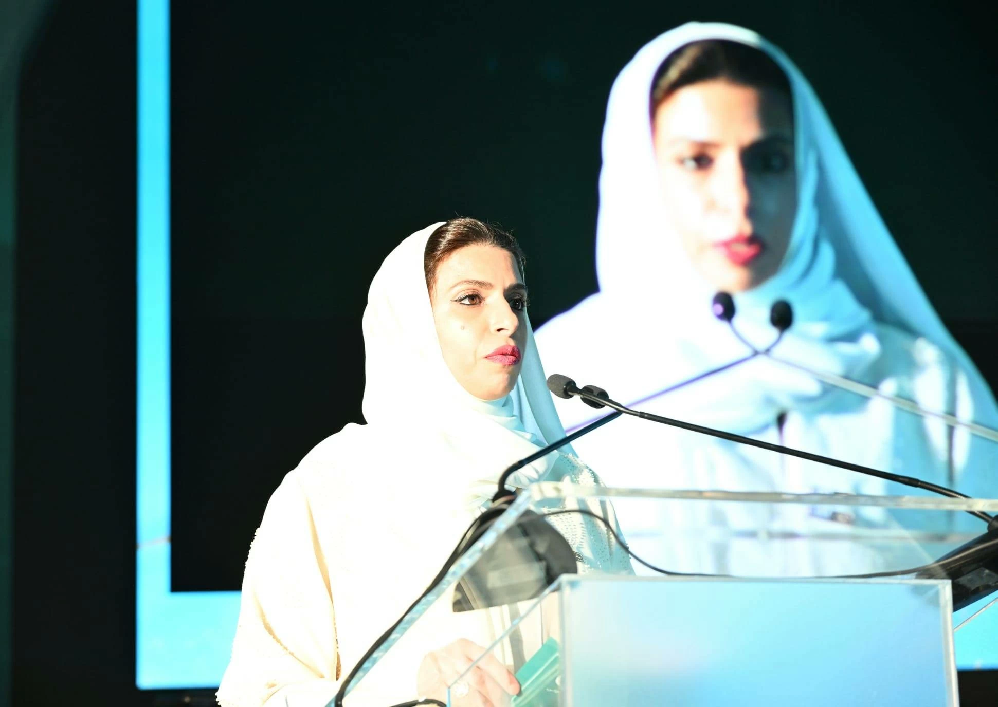 وزير المالية: البحرين استطاعت أن ترسخ مكانتها كمركز مالي ومصرفي متميز في المنطقة