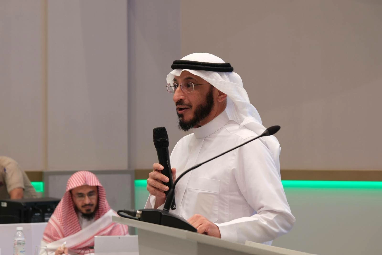 وزارة التربية والتعليم تستضيف مشغلًا تربويًا حول بناء أطر المناهج التعليمية