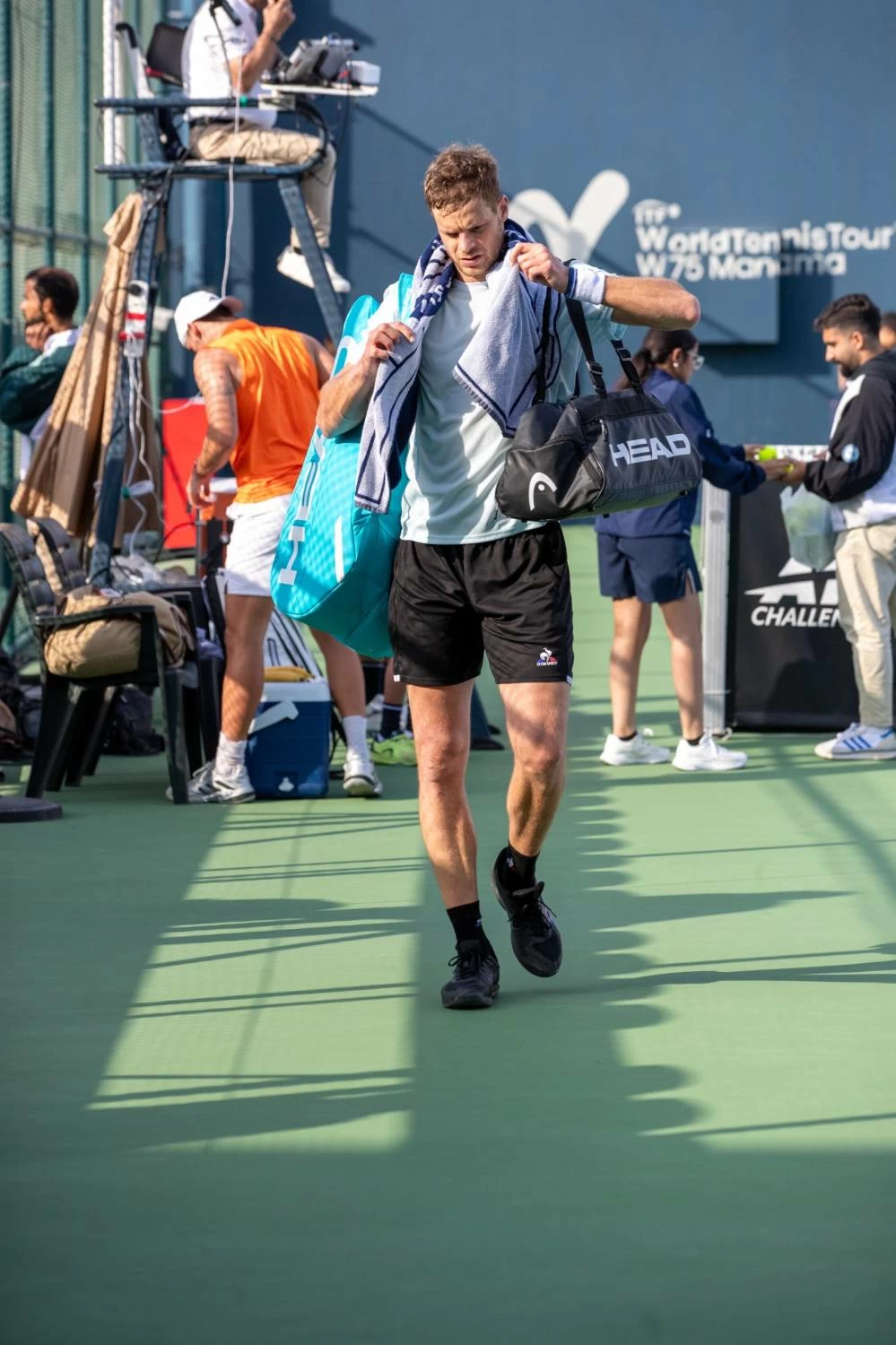 إثارة وندية في دور الـ16 من بطولة البحرين المفتوحة ATP تشالنجر للتنس