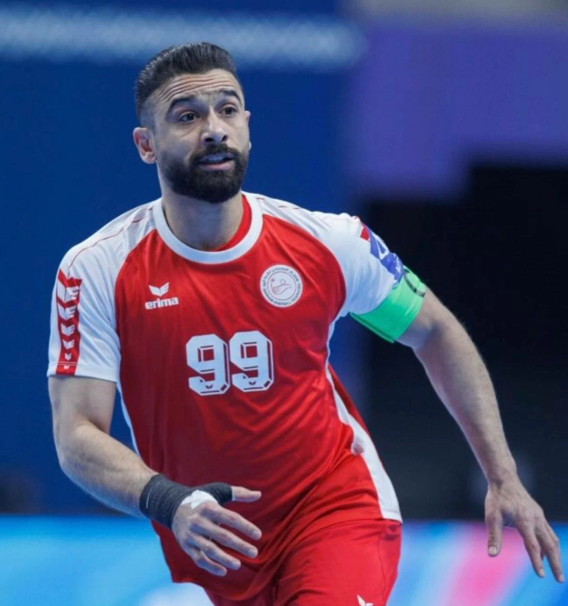 أخيراً الحظ يبتسم لـ "الصياد" و"البرنس" بعد 5 نهائيات آسيوية