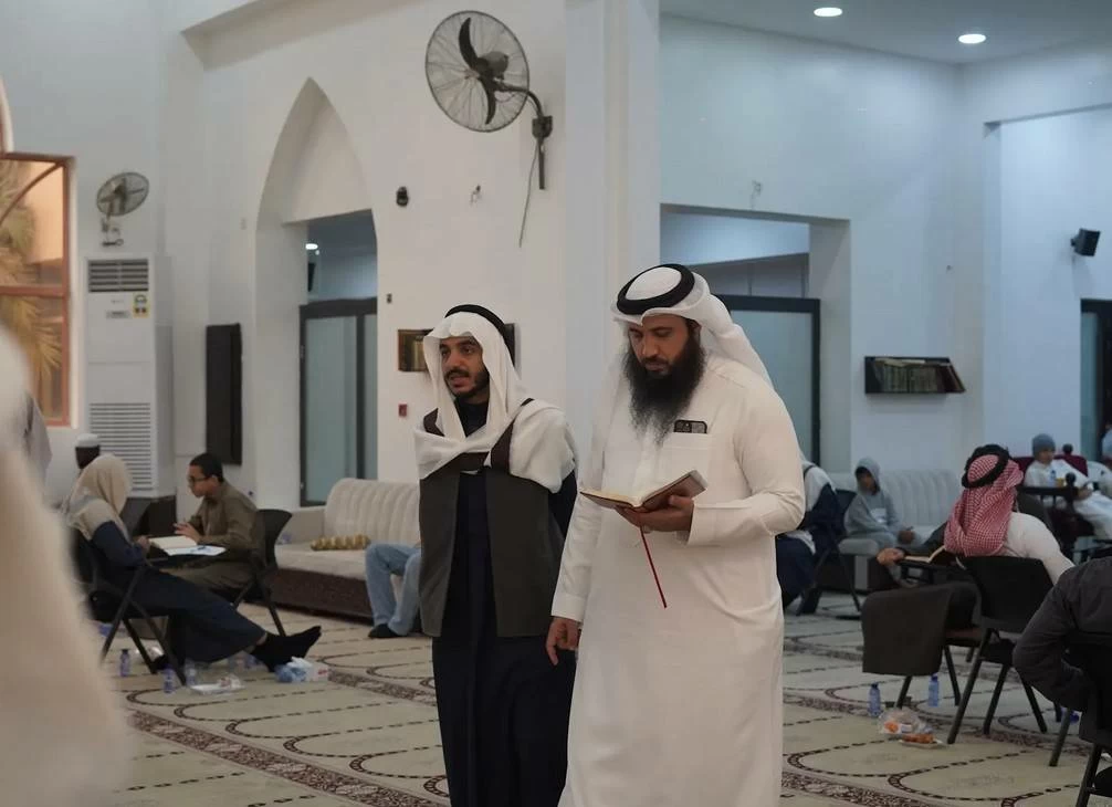 200 حافظ لكتاب الله شاركوا في "تسميع القرآن بيوم واحد عن ظهر غيب"