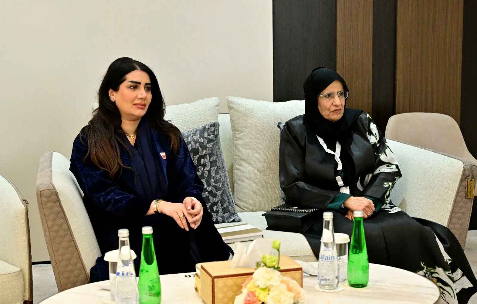 رئيس المجلس الوطني الاتحادي الإماراتي يستقبل وفد الشعبة البرلمانية للبحرين