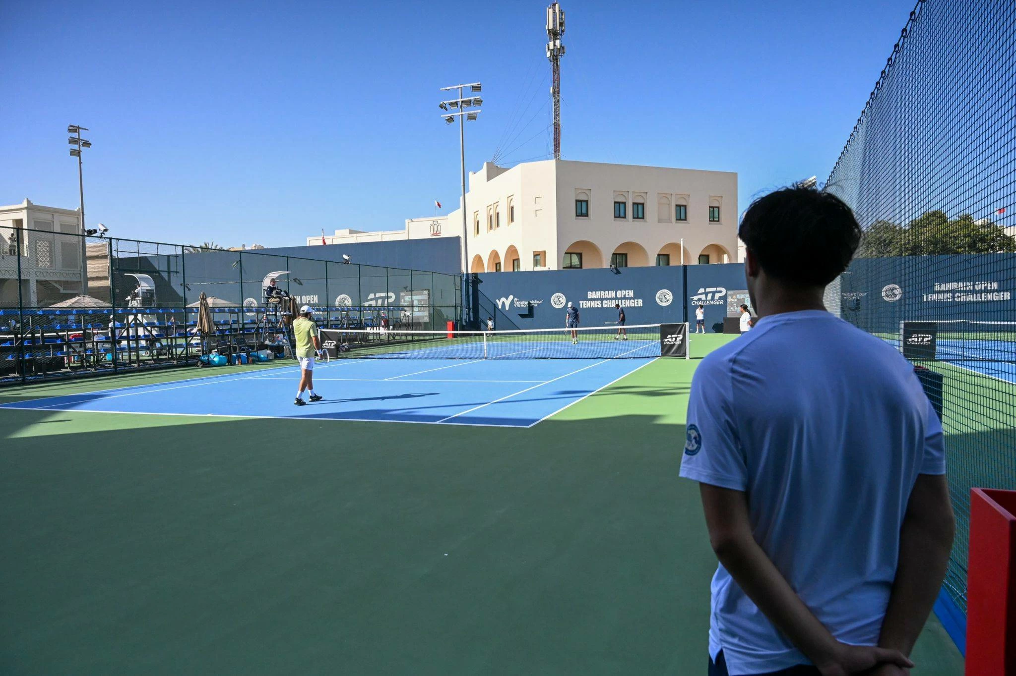 منافسات نارية في بطولة البحرين المفتوحة للتنس &laquo;ATP تشالنجر&raquo;