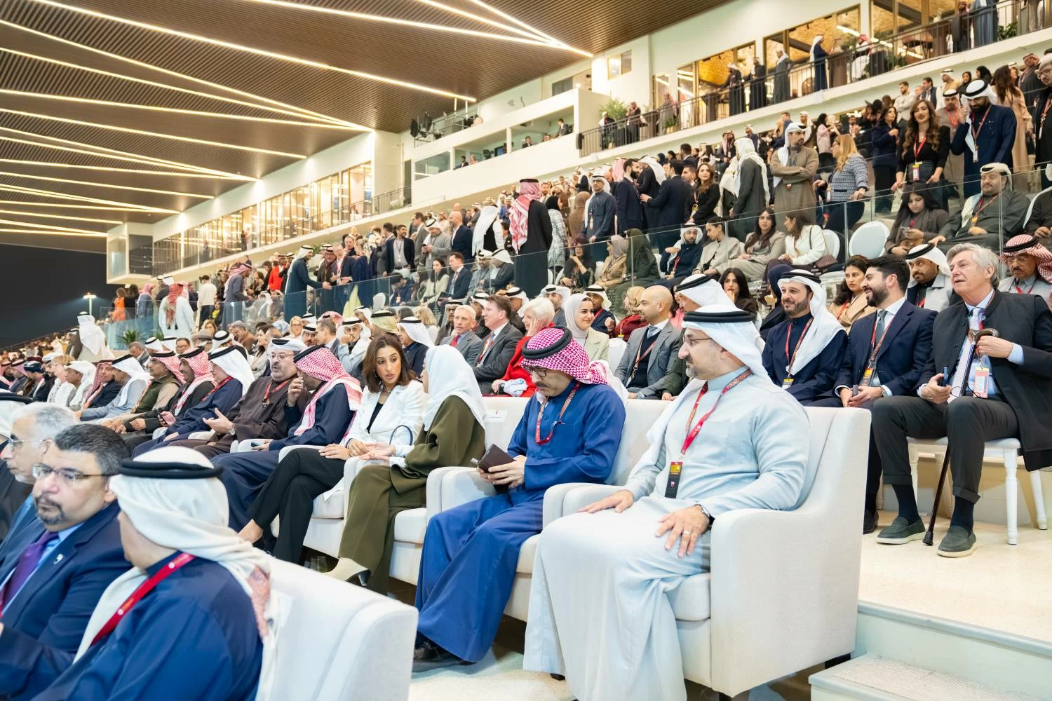 ولي العهد رئيس الوزراء: الكوادر الوطنية تسهم بعزيمة واقتدار في تطوير قطاع الخيل