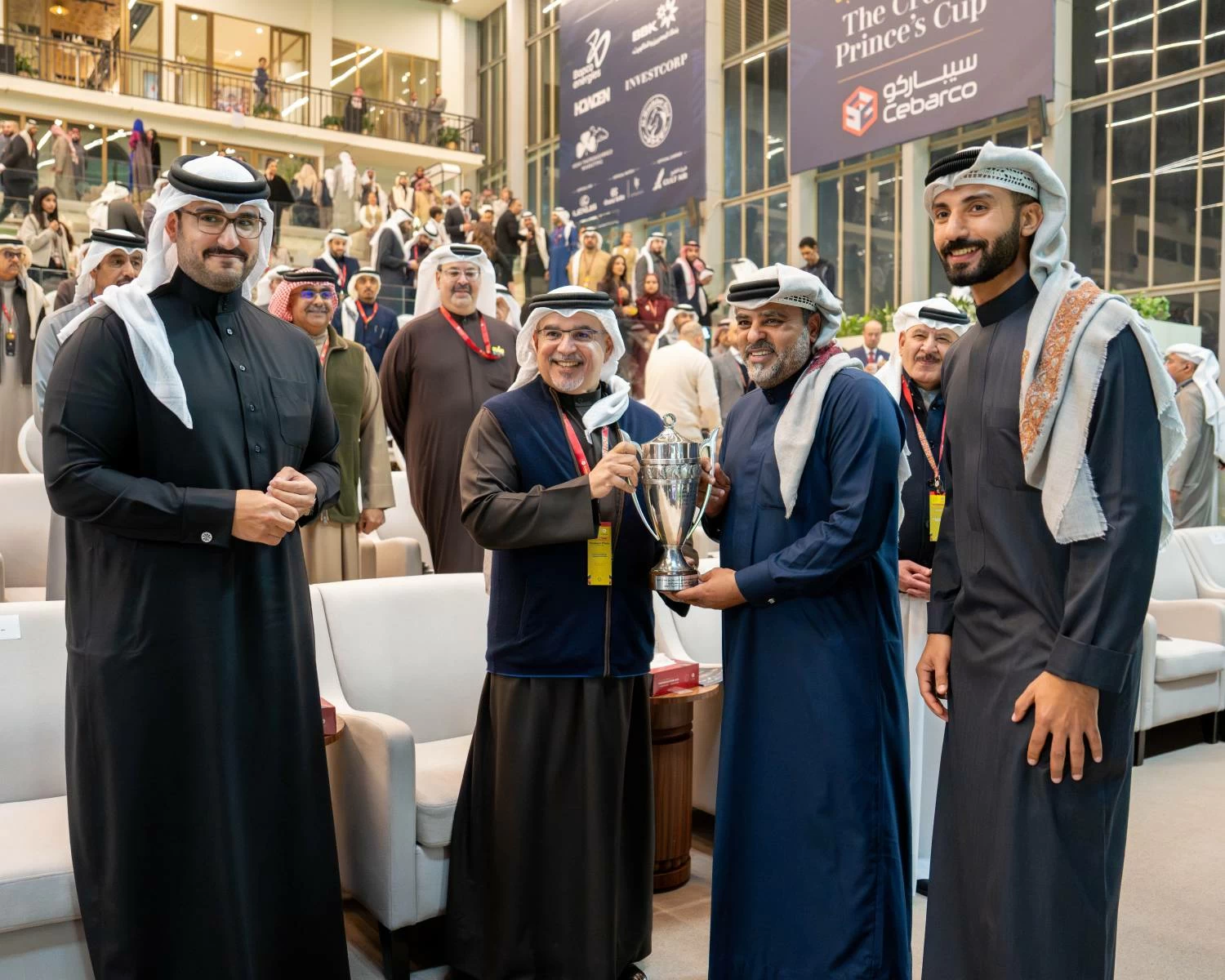 ولي العهد رئيس الوزراء: الكوادر الوطنية تسهم بعزيمة واقتدار في تطوير قطاع الخيل