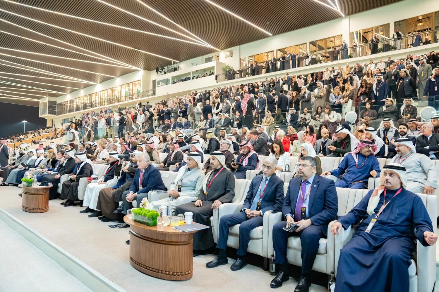 ولي العهد رئيس الوزراء: الكوادر الوطنية تسهم بعزيمة واقتدار في تطوير قطاع الخيل