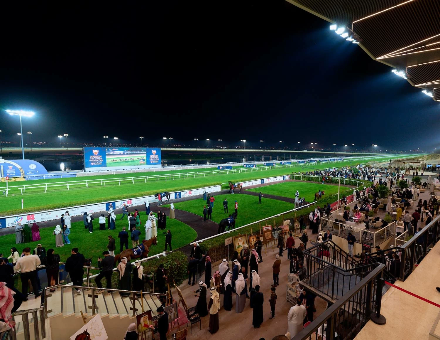 ولي العهد رئيس الوزراء: الكوادر الوطنية تسهم بعزيمة واقتدار في تطوير قطاع الخيل