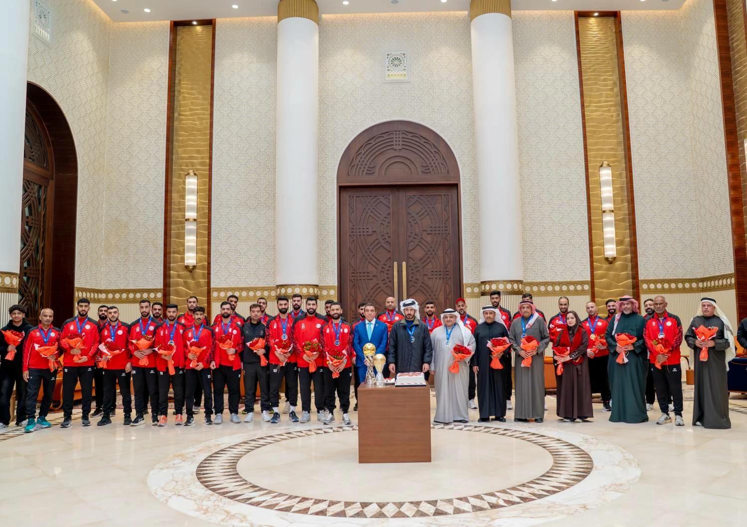 خالد بن حمد في مقدمة مستقبلي منتخب كرة اليد بطل كآس آسيا