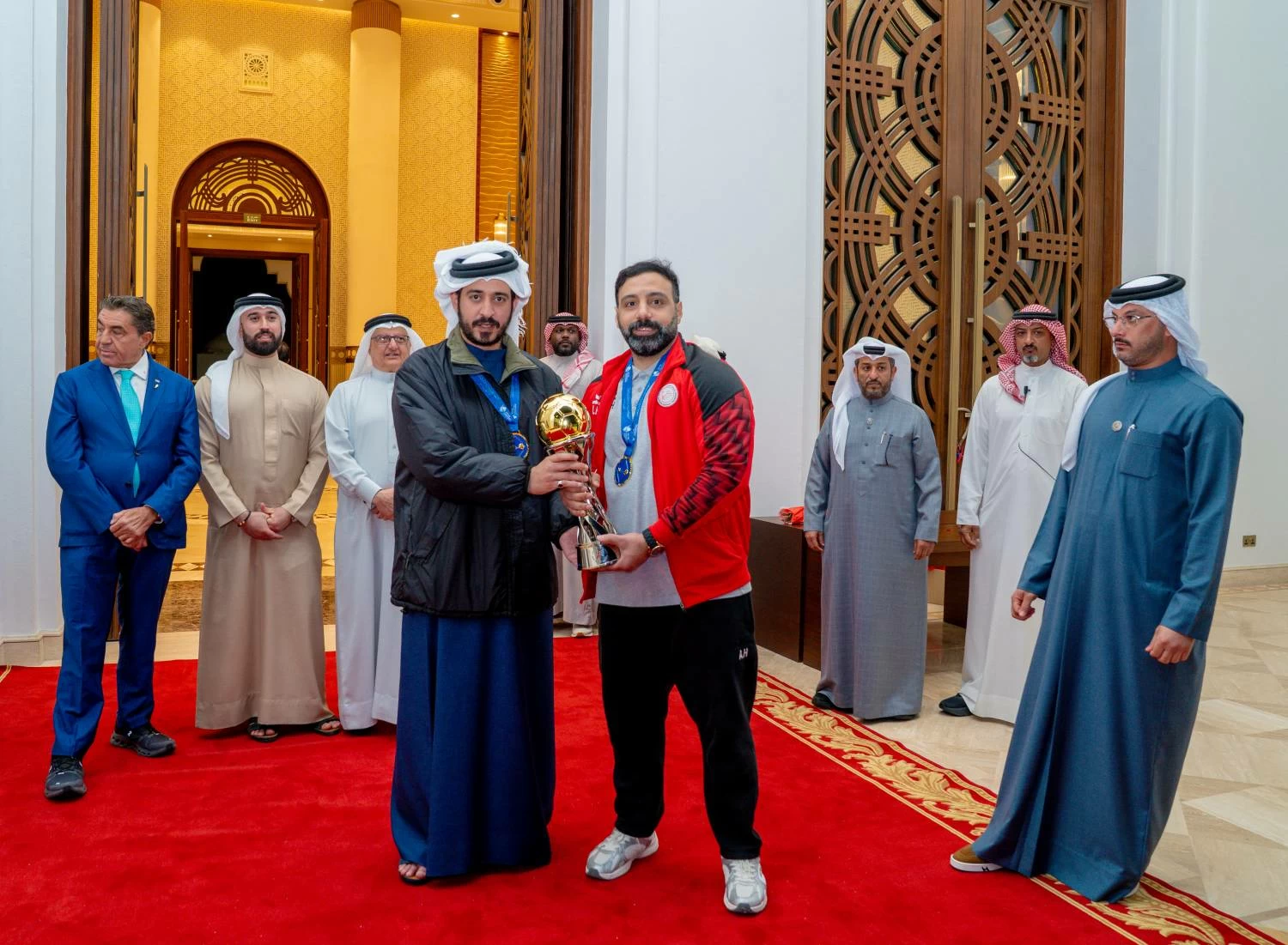 خالد بن حمد في مقدمة مستقبلي منتخب كرة اليد بطل كآس آسيا