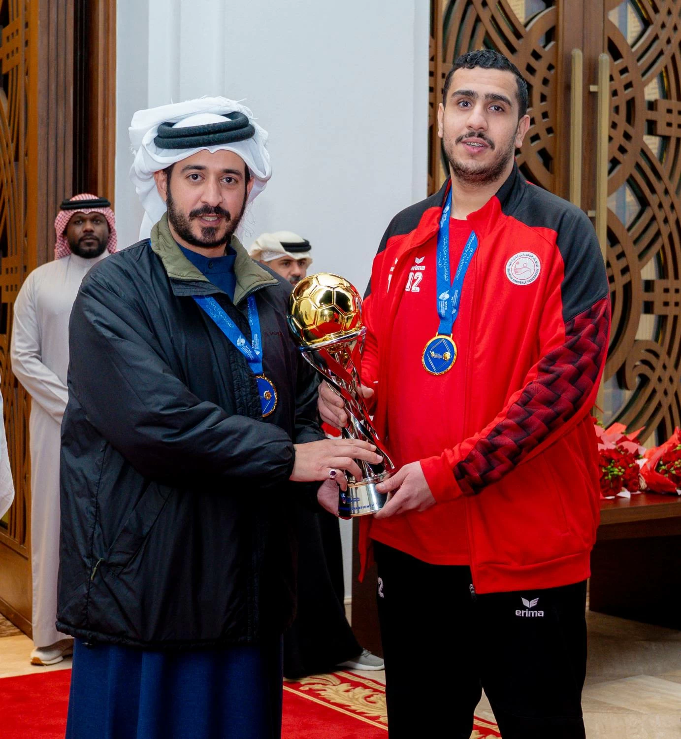 خالد بن حمد في مقدمة مستقبلي منتخب كرة اليد بطل كآس آسيا