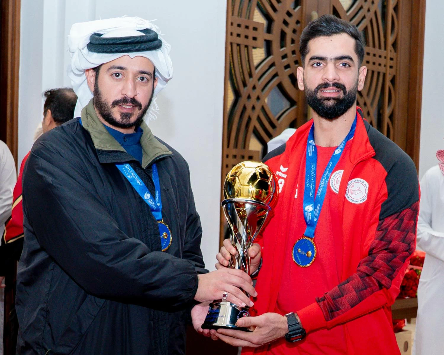 خالد بن حمد في مقدمة مستقبلي منتخب كرة اليد بطل كآس آسيا