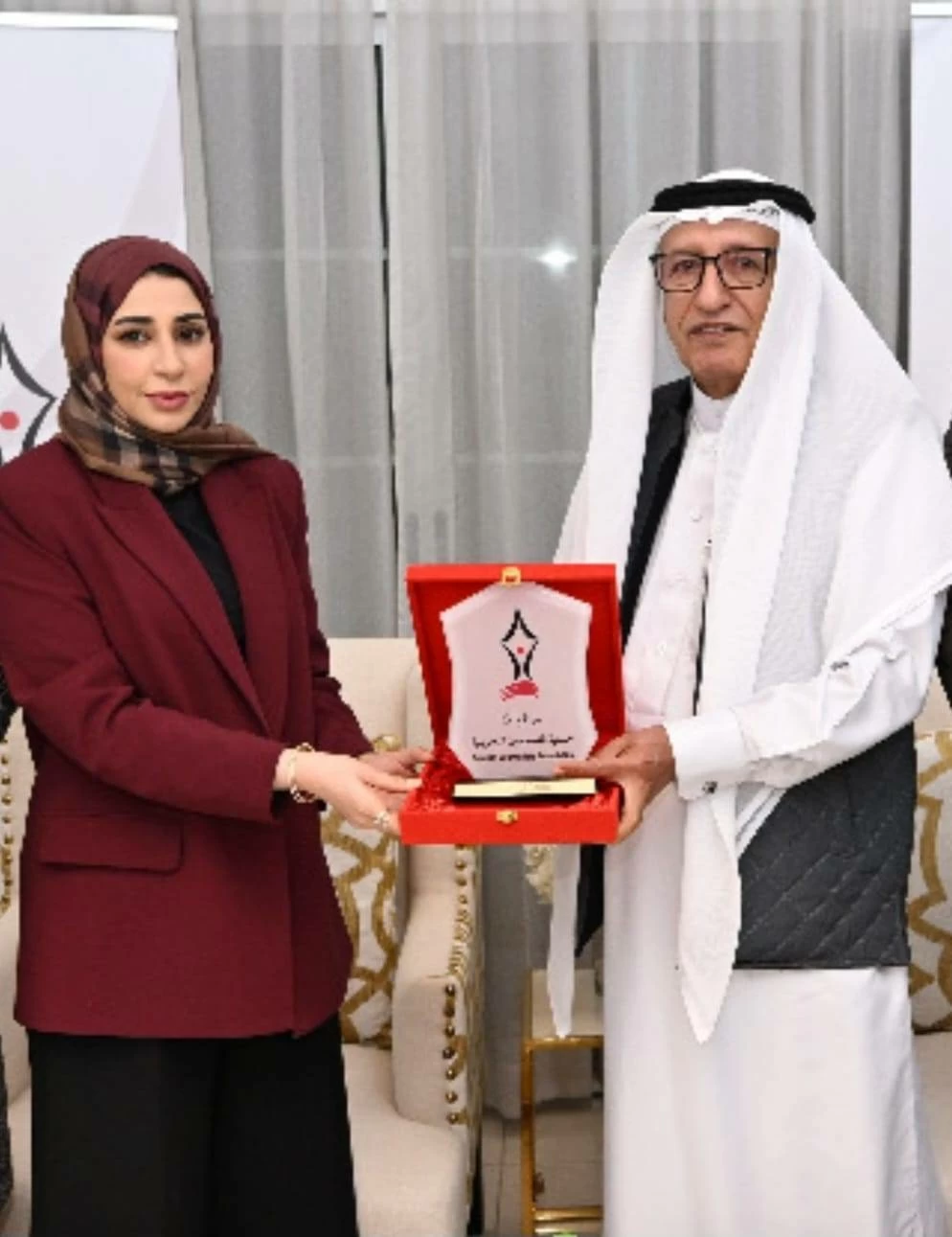 جمعية الصحفيين البحرينية تناقش حقوق المؤلف