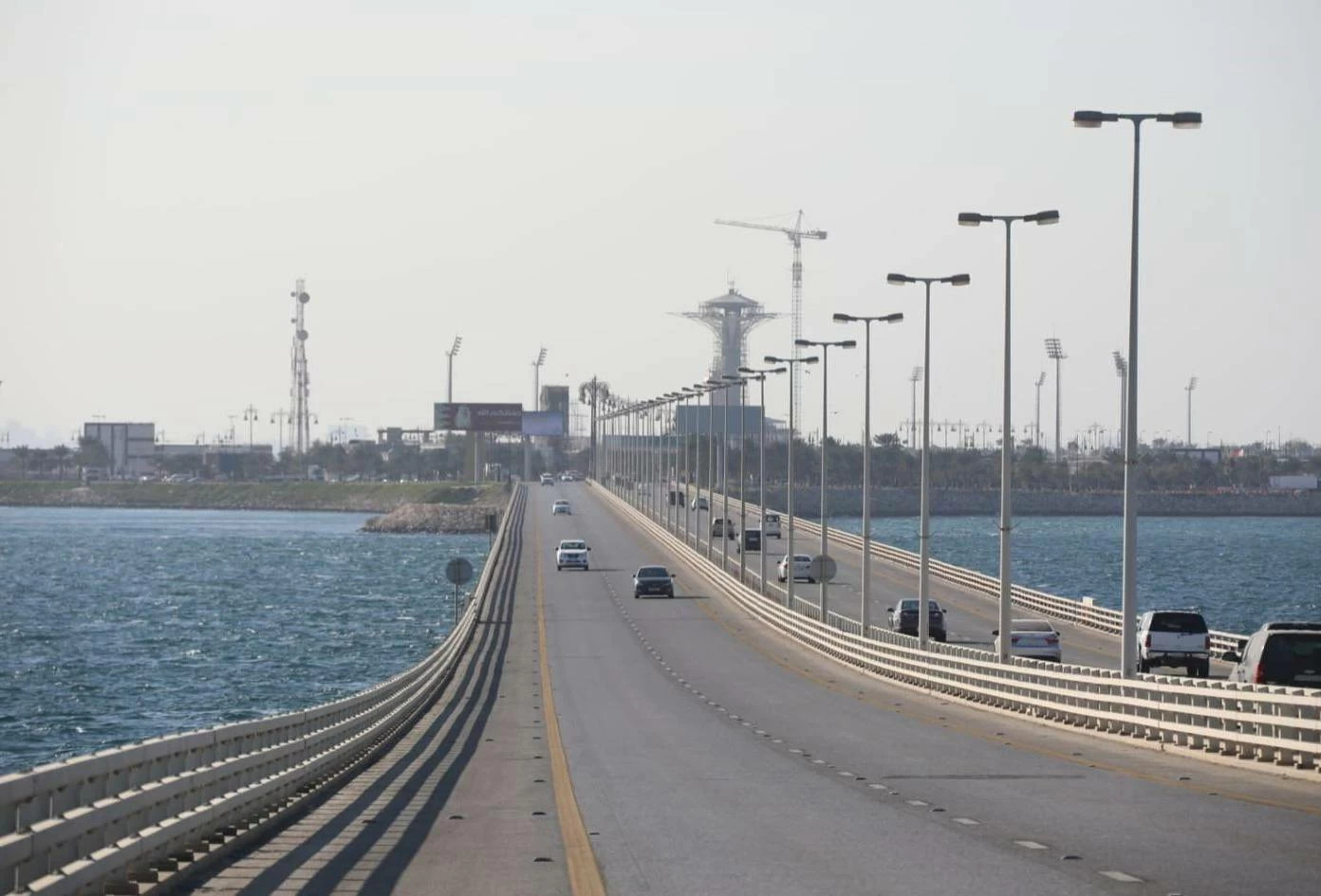 رسوم جديدة لعبور جسر الملك فهد تشمل تحديثات لجميع فئات المركبات