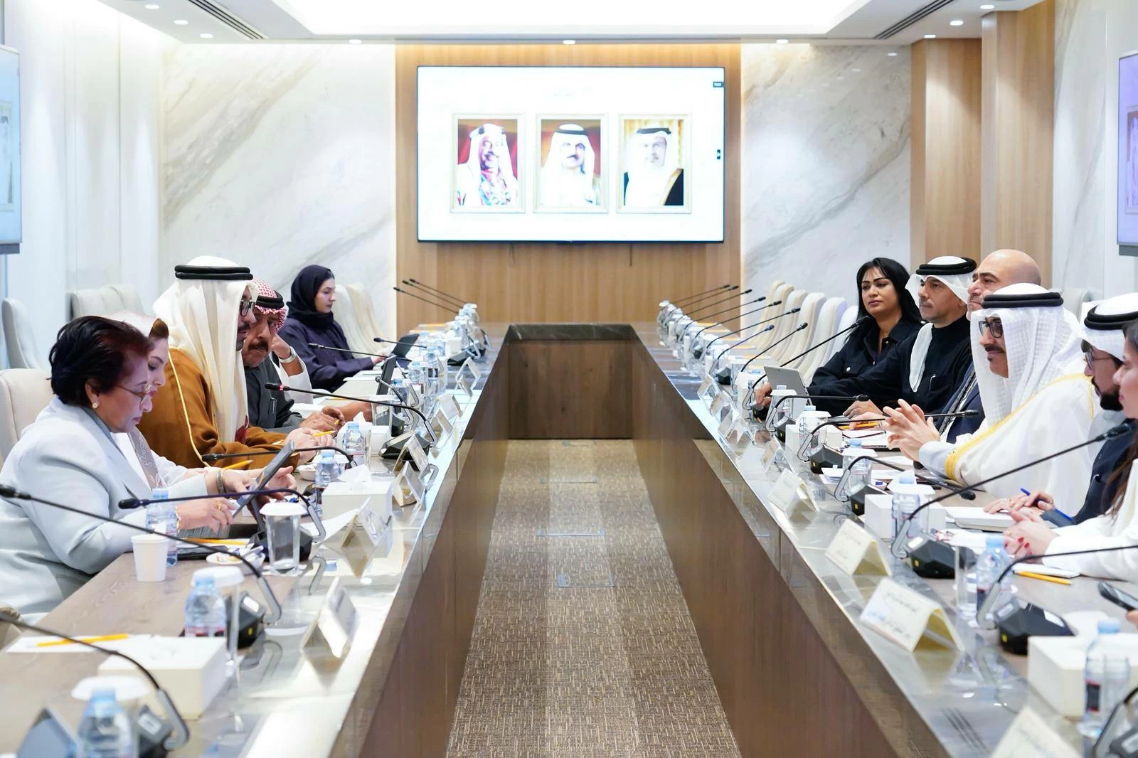 "مالية النواب" تناقش تقرير ديوان الرقابة المالية والإدارية للعام 2024-2025