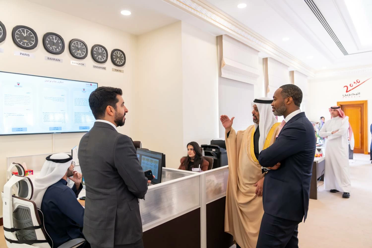 ولي العهد رئيس الوزراء يلتقي رئيس وزراء برمودا