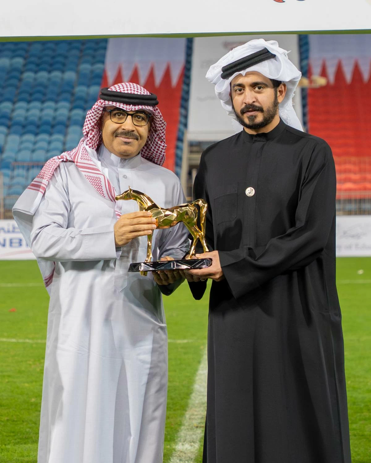 خالد بن حمد يتوّج مركز ناصر العلمي والتقني بطلاً لبطولة ناصر بن حمد لكرة القدم للمدارس الثانوية