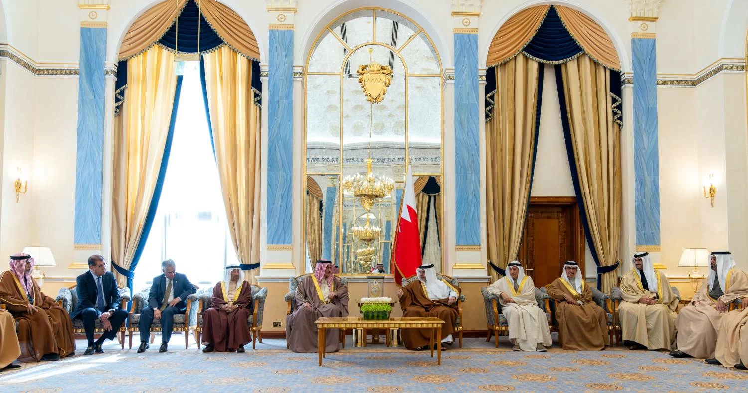 ولي العهد رئيس الوزراء: توفير الفرص النوعية لأبناء الوطن في صدارة الأولويات