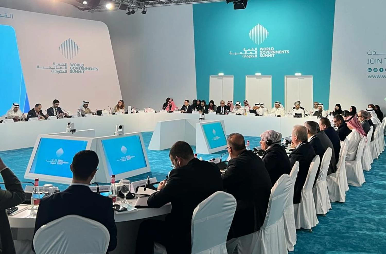 وكيل وزارة المالية والاقتصاد الوطني للشؤون المالية يشارك في المنتدى العاشر للمالية العامة بدبي