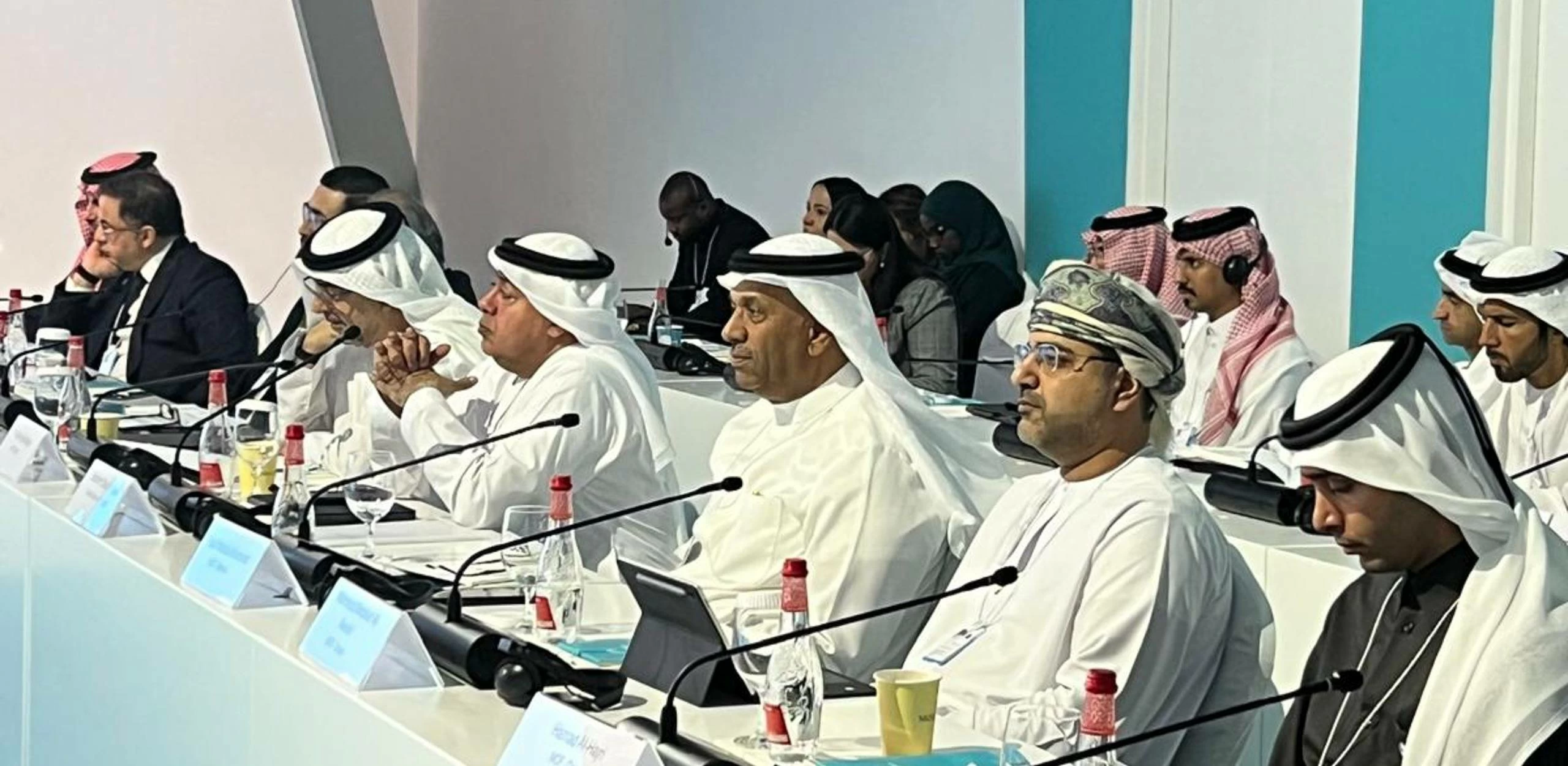 وكيل وزارة المالية والاقتصاد الوطني للشؤون المالية يشارك في المنتدى العاشر للمالية العامة بدبي