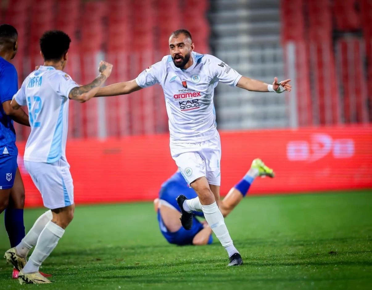 "الرفاع" يعبر مطب "المنامة" بسلام في كأس الملك المعظم