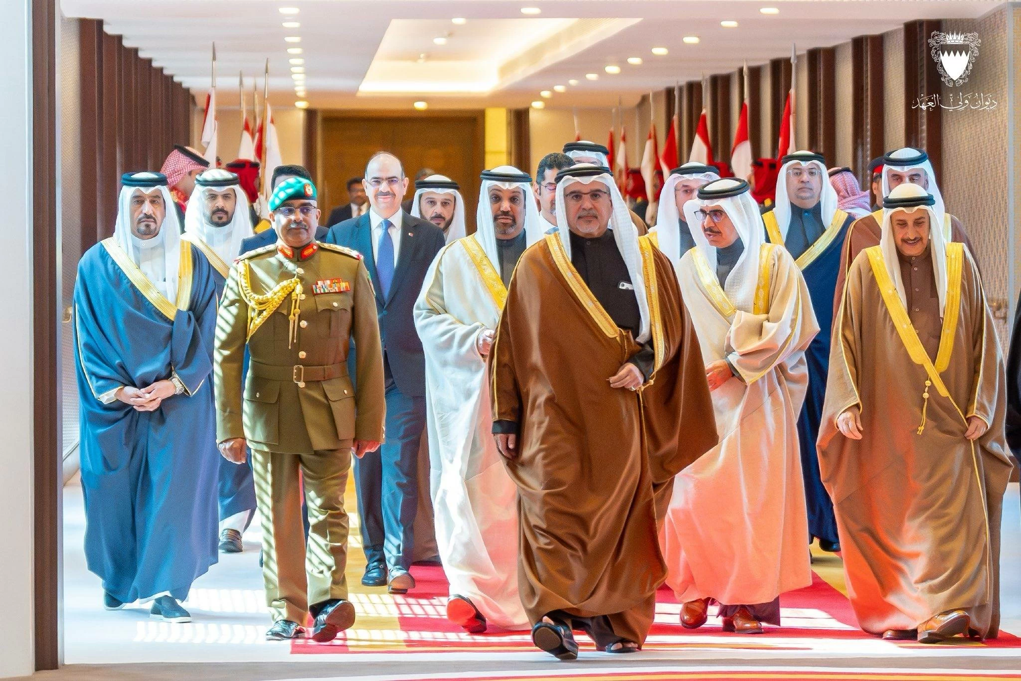 ولي العهد رئيس الوزراء يغادر أرض الوطن متوجهًا إلى الكويت في زيارة رسمية